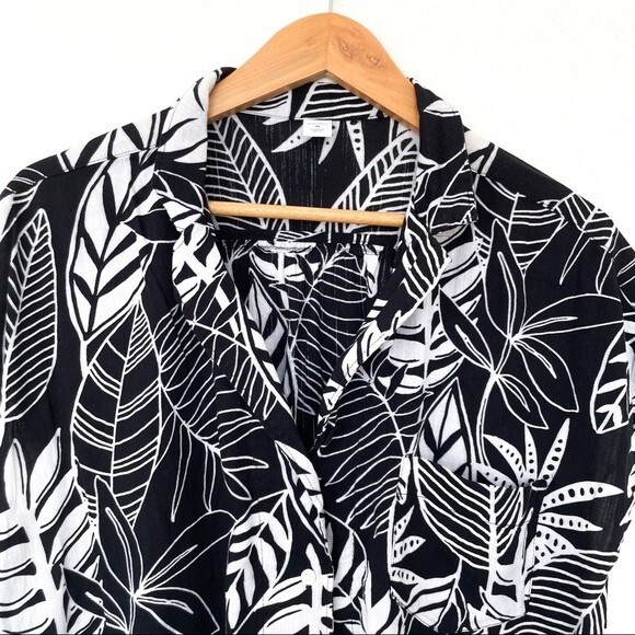 Old Navy Tropical Print Button Down Top Blouse Size M - Picture 3 of 7